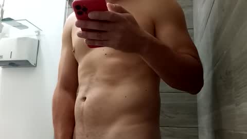 Snapshot of jorchuck1919este chatting on 11.28.25 jorchuck1919este online show from 11.28.25