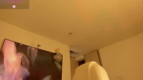 Snapshot of jordaniaa_ chatting on 01.10.25 Megan  OF Jordaniaas online show from 01.10.25