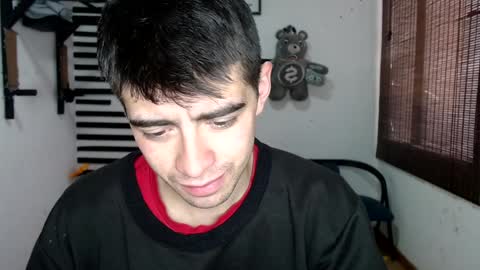 Snapshot of jordi_big_cock chatting on 12.21.24 jordi_big_cock online show from 12.21.24