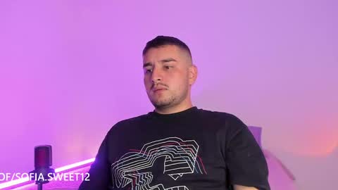 Snapshot of jordy_and_sofi chatting on 10.07.25 JORDY AND SOFI online show from 10.07.25