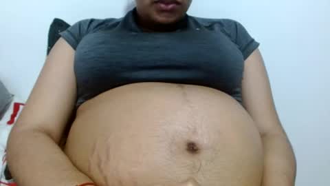 Snapshot of jose_ruiz1 chatting on 02.09.25 jose y carolina online show from 02.09.25