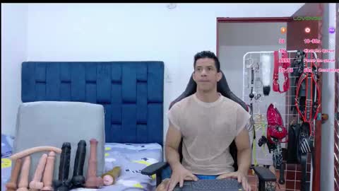 jose_rumbero91 online show from 02.20.26