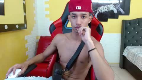 jose_sexycumm online show from 09.30.25