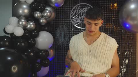 Snapshot of joseph__boy chatting on 02.23.26 JOSEPH online show from 02.23.26