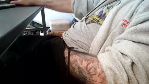 Snapshot of joseph_darsy chatting on 03.04.25 joseph_darsy online show from 03.04.25