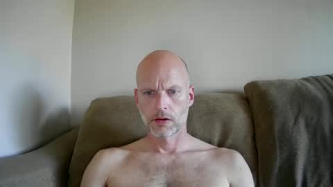 Snapshot of joshking2017 chatting on 12.31.24 joshking2017 online show from 12.31.24