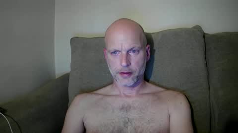 Snapshot of joshking2017 chatting on 01.28.25 joshking2017 online show from 01.28.25