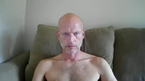 Snapshot of joshking2017 chatting on 09.20.25 joshking2017 online show from 09.20.25