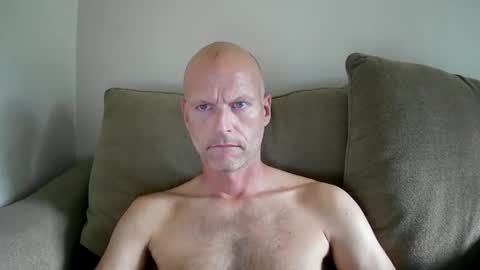 Snapshot of joshking2017 chatting on 09.24.25 joshking2017 online show from 09.24.25