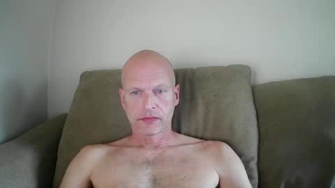 Snapshot of joshking2017 chatting on 10.25.25 joshking2017 online show from 10.25.25