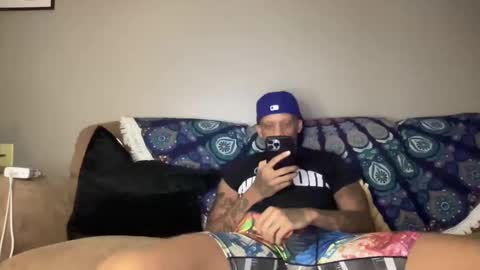 Snapshot of joshperrygoon chatting on 12.23.24 joshperrygoon online show from 12.23.24