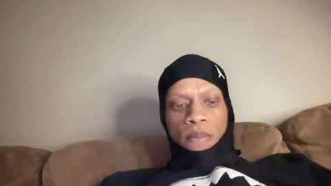 Snapshot of joshperrygoon chatting on 01.01.25 joshperrygoon online show from 01.01.25