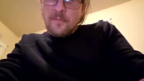 Snapshot of joshua2385 chatting on 03.03.26 joshua2385 online show from 03.03.26