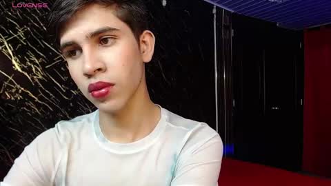 joshua_saenz_ online show from 06.01.26