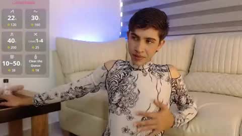 joshua_saenz_ online show from 07.06.26
