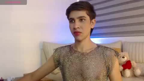 joshua_saenz_ online show from 07.08.26