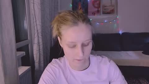 Snapshot of joy_keys chatting on 02.25.25 joy_keys online show from 02.25.25