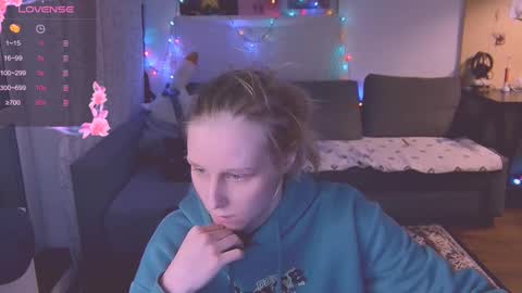 Snapshot of joy_keys chatting on 03.06.25 joy_keys online show from 03.06.25