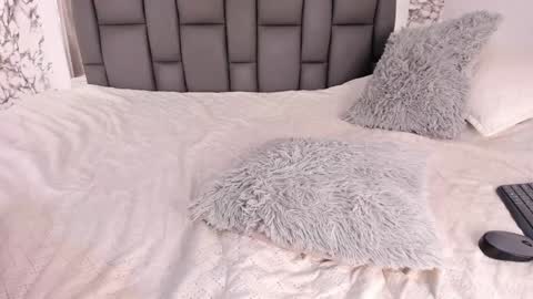 Tell me Kathe  online show from 02.08.25