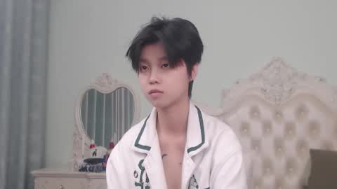 Snapshot of joycekay chatting on 10.07.25 joycekay online show from 10.07.25