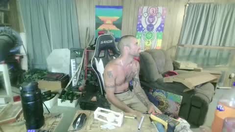 Snapshot of jrizzle1111 chatting on 10.05.25 jrizzle1111 online show from 10.05.25