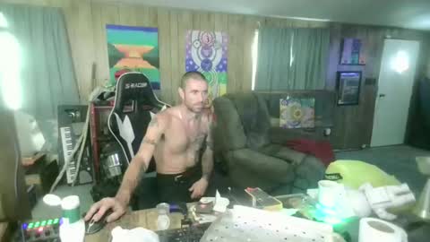 Snapshot of jrizzle1111 chatting on 10.08.25 jrizzle1111 online show from 10.08.25