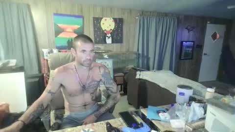 jrizzle1111 online show from 04.26.26