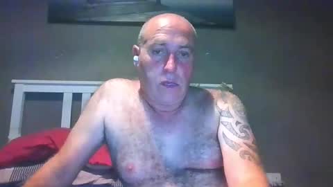 Naughty Couple online show from 05.17.26