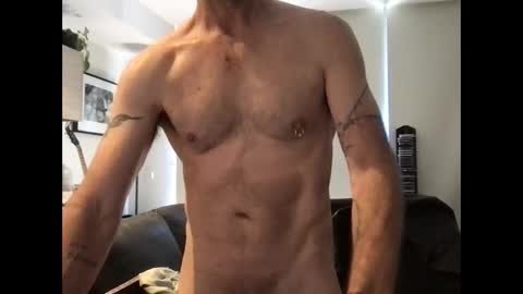 jrocket2 online show from 10.10.25