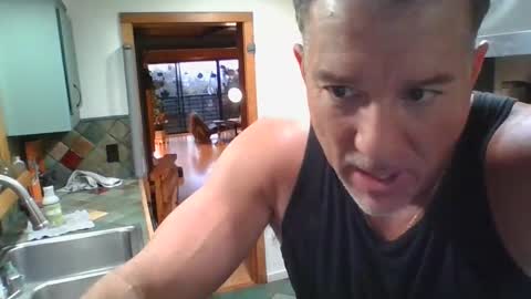 Snapshot of jroge21 chatting on 01.25.25 jroge21 online show from 01.25.25