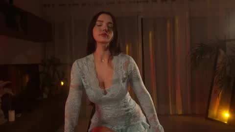 Jennifer Diaz online show from 04.18.26