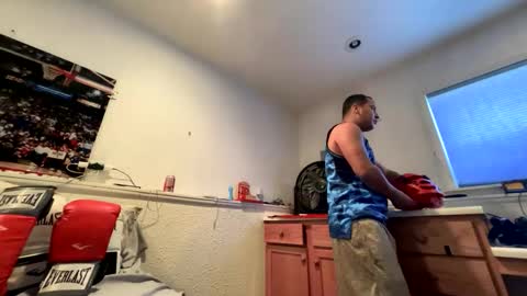 CarmelPapi93 online show from 02.24.25