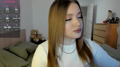 Julia and Julia online show from 02.11.25