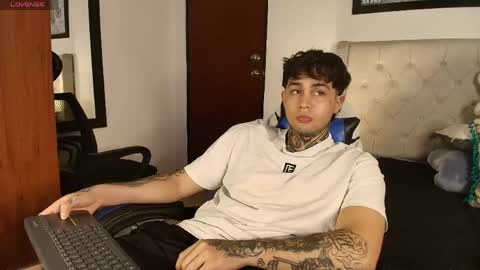 juan_alvarez18 online show from 06.03.26