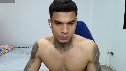 Snapshot of juan_gomez_1 chatting on 05.26.26 juan_gomez_1 online show from 05.26.26