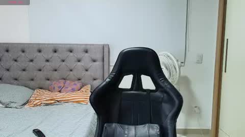 juan_gomez_1 online show from 06.22.26