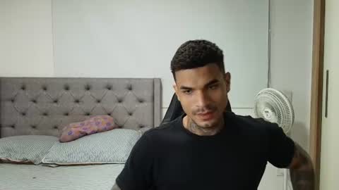 juan_gomez_1 online show from 06.24.26