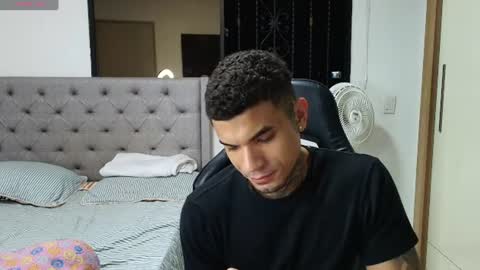juan_gomez_1 online show from 06.27.26