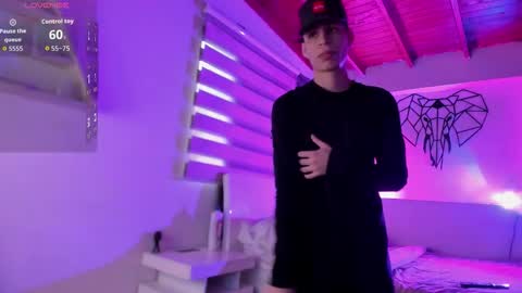 Snapshot of juan_posada1 chatting on 02.25.26 Juan Posada online show from 02.25.26