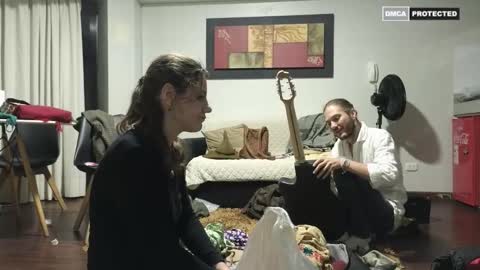 Snapshot of juana1hin chatting on 10.31.25 Juana1hin online show from 10.31.25