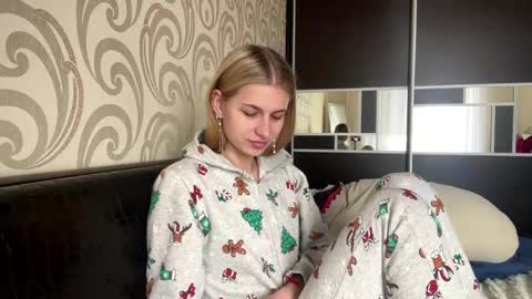 Lola online show from 04.23.26