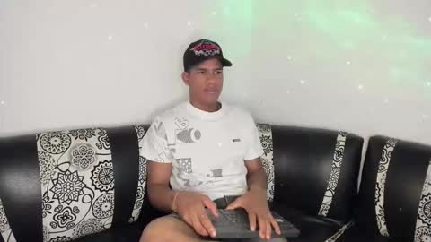 Snapshot of juanbigcock21cm chatting on 04.16.26 juan jose online show from 04.16.26