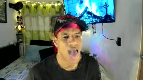 Snapshot of juanbigcock21cm chatting on 07.06.26 juan jose online show from 07.06.26