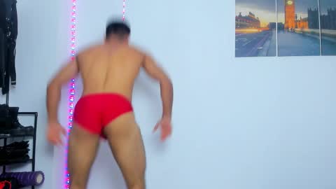 Juan Esteban online show from 09.23.25