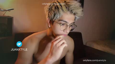 . online show from 04.01.26