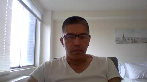juanearth1 online show from 06.26.26