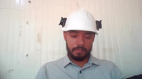 Snapshot of juanfe_style chatting on 09.25.25 juanfe_style online show from 09.25.25