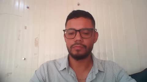 Snapshot of juanfe_style chatting on 11.07.25 juanfe_style online show from 11.07.25