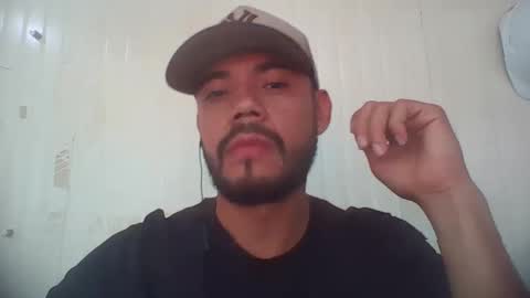 Snapshot of juanfe_style chatting on 04.01.26 juanfe_style online show from 04.01.26