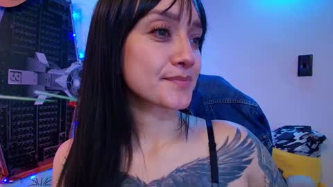 Juanita online show from 02.05.25